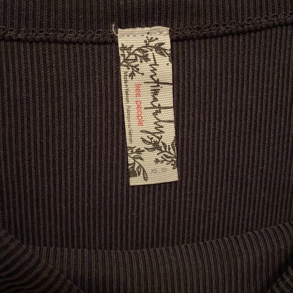 Free People Talk To Me Tee✨ Size XS - Picture 7 of 9